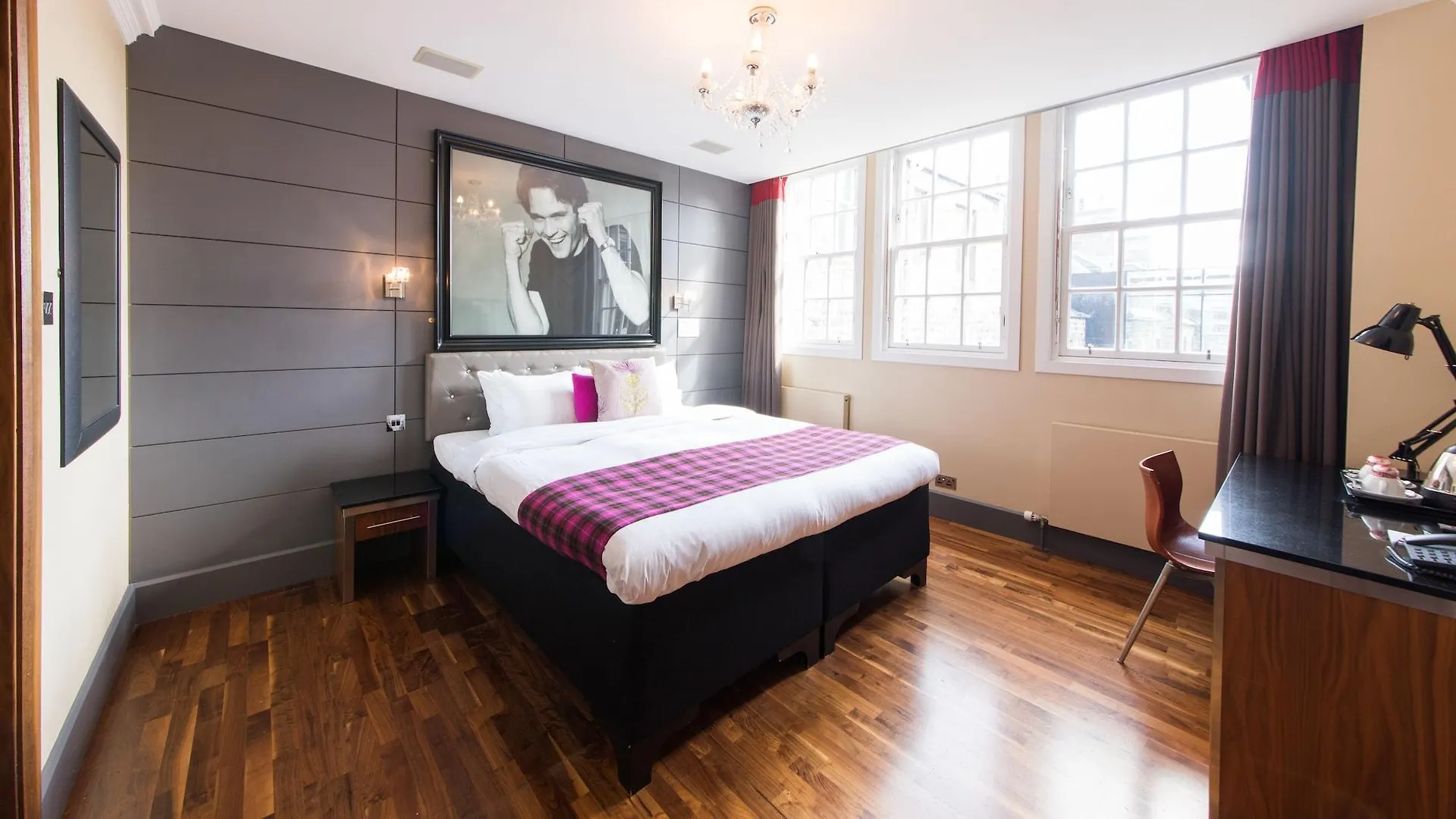 Angels Share Hotel Edimburgo 4*,  Reino Unido
