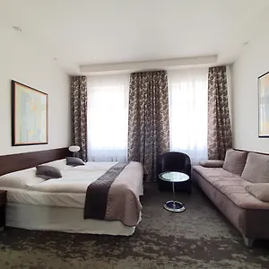 Royal Plaza 3*, Prága Csehország