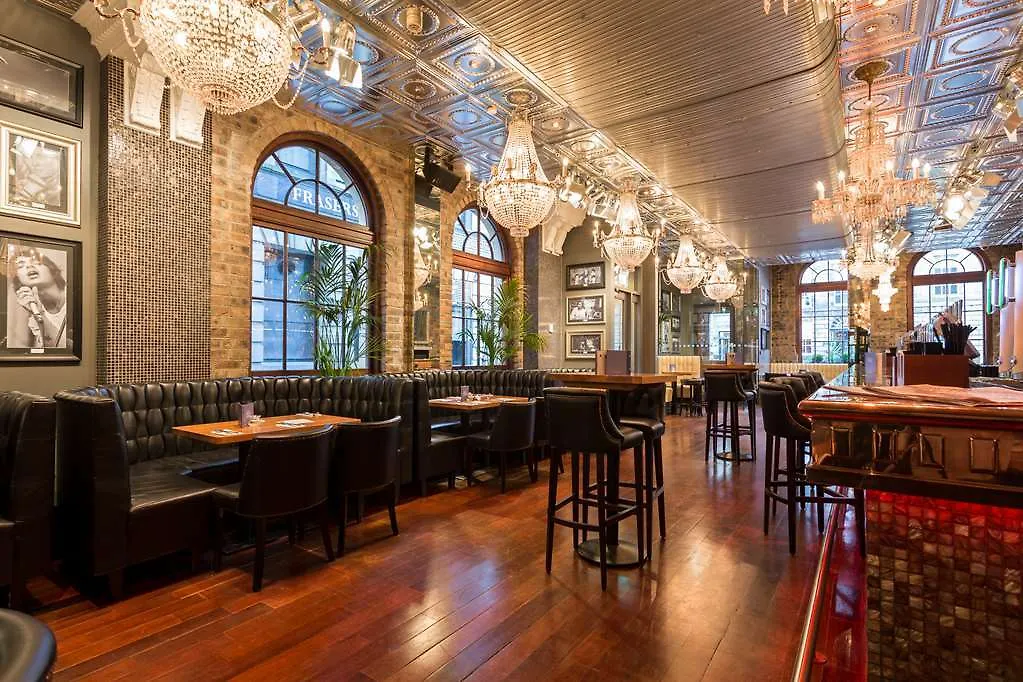 Angels Share Hotel Edinburgh 4*,